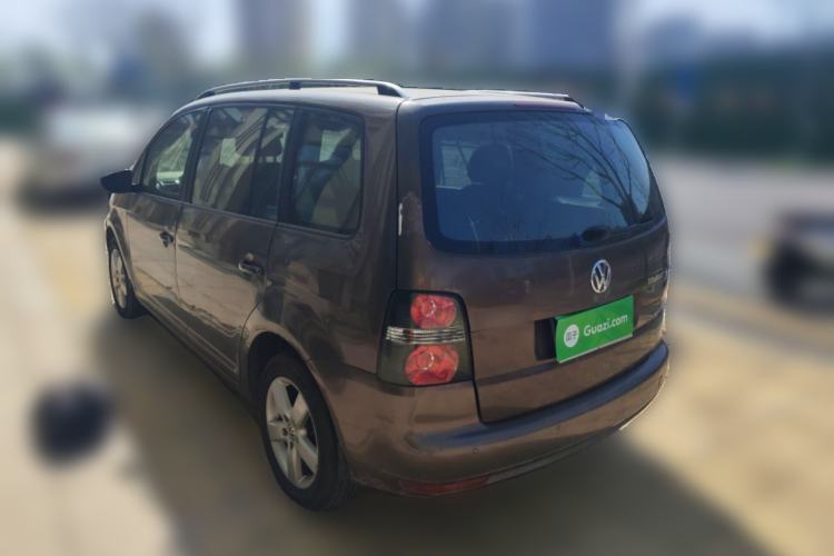 Used Volkswagen Touran 2013 1.4T Manual Fashion Edition 5 Seats