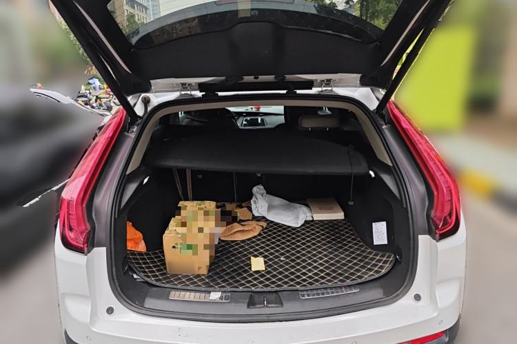 Used Cadillac XT4 2018 28T Two-Wheel-Drive Luxury Model