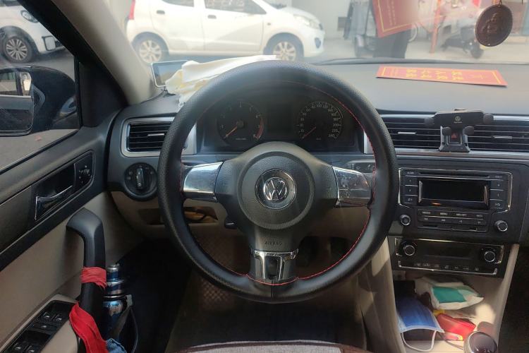 Used Volkswagen Santana 2013 1.4L Manual Comfort Edition Steering Wheel