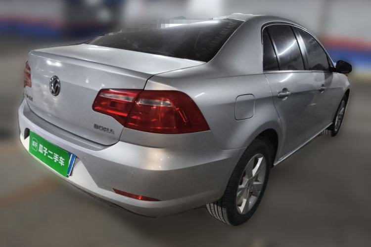 Used Volkswagen Bora 2014 1.6L Automatic Comfort Model Rear Right 45 Deg