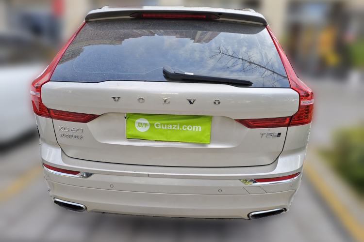 Used Volvo XC60 2020 T5 4x4 Zhiyi Luxury Edition