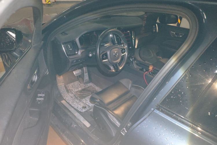Used Volvo S60 2021 T4 Zhiyuan Sport Edition