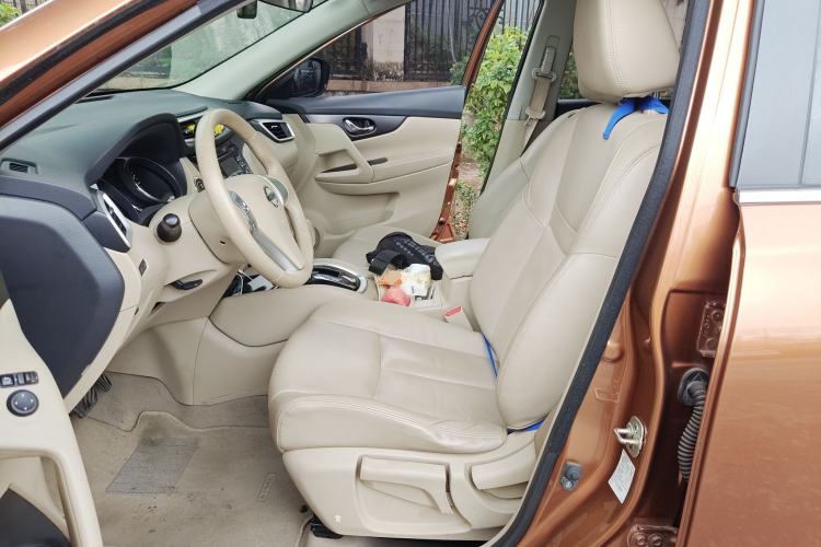 Used Nissan X-Trail 2014 2.0L CVT Comfort Edition 2WD
