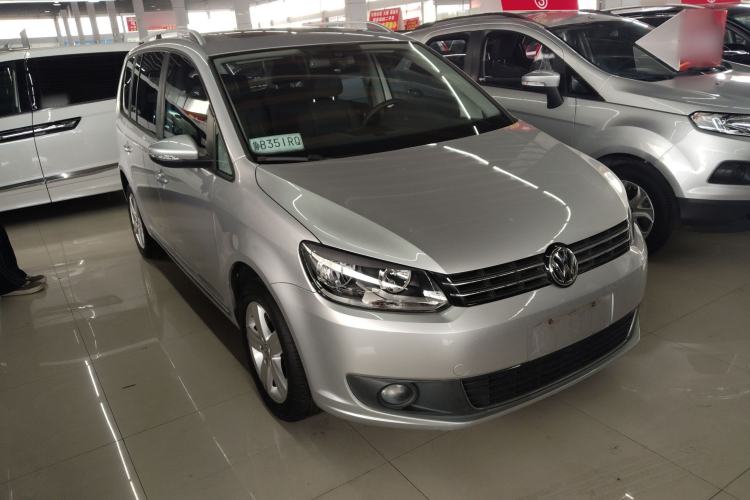 Used Volkswagen Touran 2015 1.4T DSG Comfort Edition 5 Seats Exterior 1