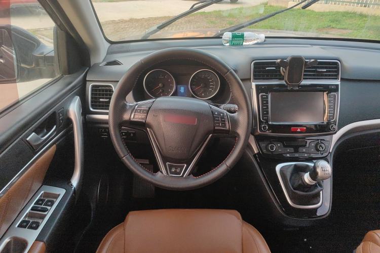 Used Haval H6 2014 Sport Version 1.5T Manual Two-Wheel Drive Elite Edition