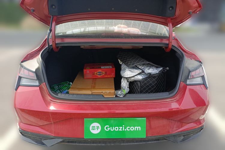 Used Hyundai Elantra 2021 1.5L CVT LUX Prestige Edition Trunk