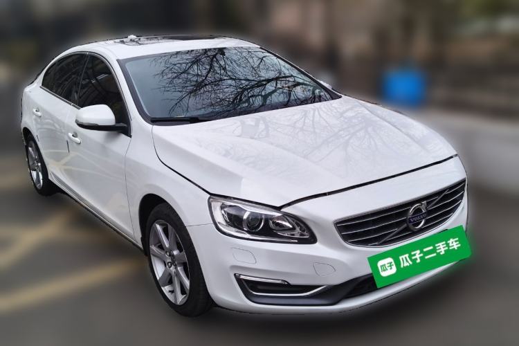 Used Volvo S60 2016 S60L T5 Intelligent Drive Edition Front Right 45 Deg