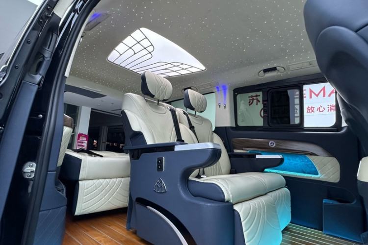 Used Mercedes-Benz Vito 2021 2.0T Elite Version 7 Seats