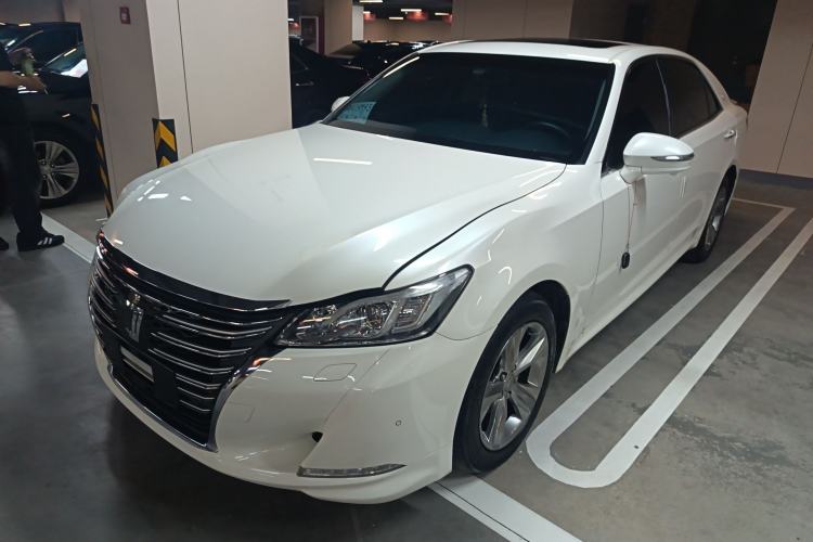 Used Toyota Crown 2015 2.0T Fashion Edition
