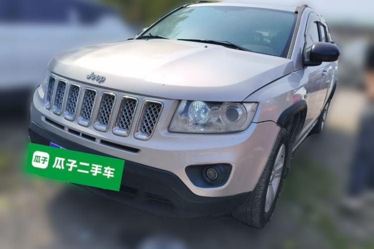 Used Jeep Compass 2011 2.0L two-wheel drive sport version