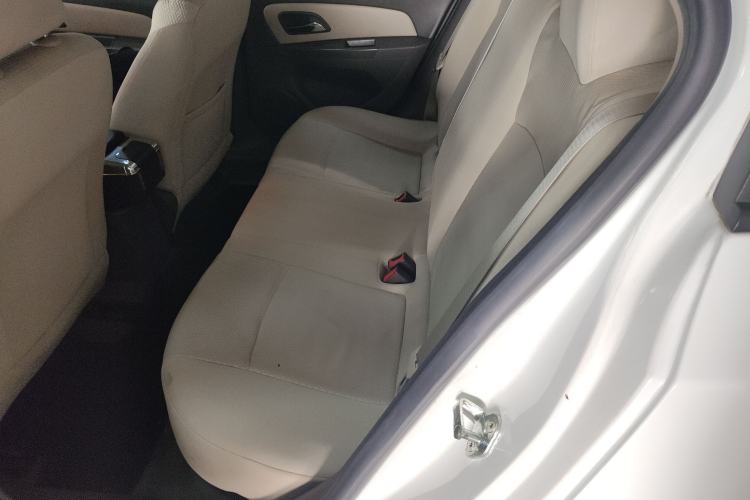 Used Chevrolet Cruze 2015 1.5L Classic SL MT Left Rear Seat