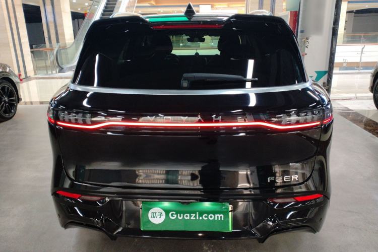 Used VOYAH FREE 2023 Four-Wheel Drive Extended-Range Model with Ultra-Long Range
