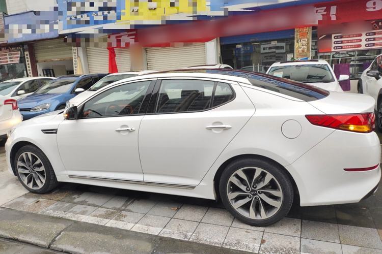 Used Kia K5 2015 2.0L Automatic LUX
