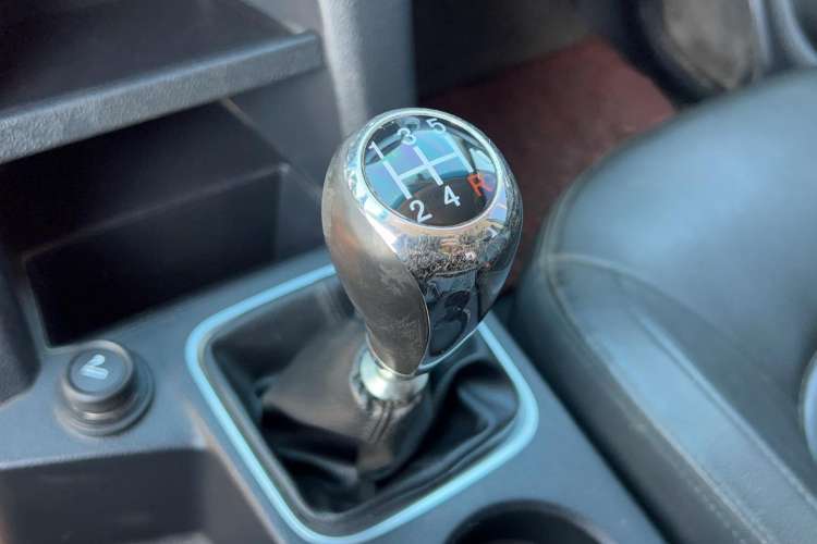 Used JMC Baodian 2020 2.5T Diesel Two-Wheel Drive Comfort Edition Long Wheelbase JX4D25A6L
