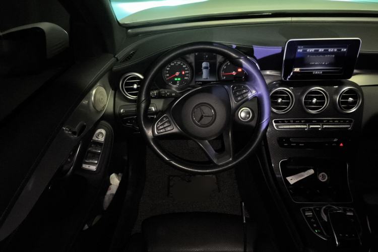 Used Mercedes-Benz GLC 2017 GLC 200 4MATIC
