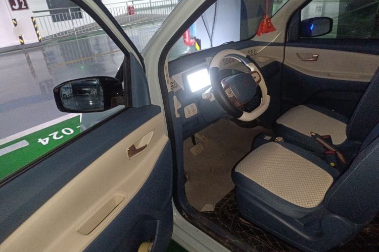 Used Dongfeng Fengon MINIEV 2022 Candy Edition Half-Sugar Driver Seat