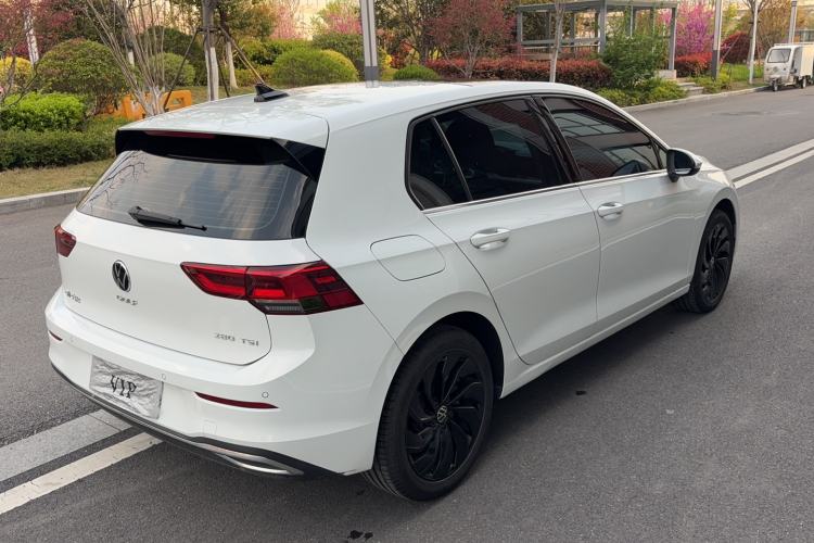 Used Volkswagen Golf 2023 Facelift 280TSI DSG Pro Rear Right 45 Deg