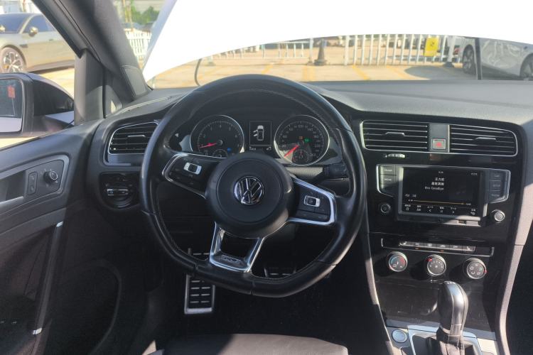 Used Volkswagen Golf 2017 280TSI Automatic R-Line Million-Vehicle Commemorative Edition Steering Wheel