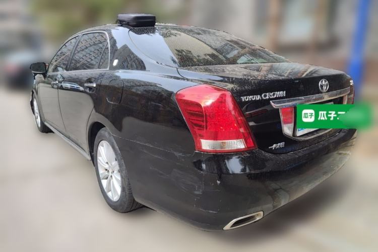 Used Toyota Crown 2010 2.5L Royal Leather Sunroof Edition
