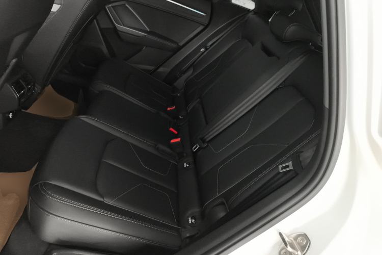 Used Audi Q3 2024 40 TFSI Fashion Dynamic Model