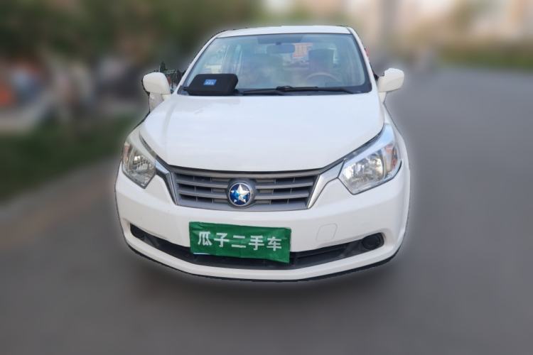 Used Venucia D50 2015 1.6L Manual Fashion Edition Front