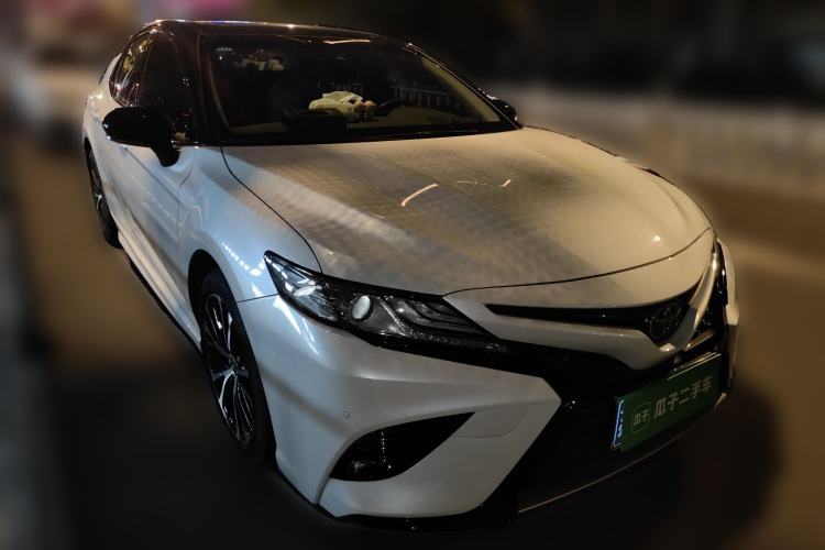 Used Toyota Camry 2019 2.0S FENGSHANG Version China VI Standard
