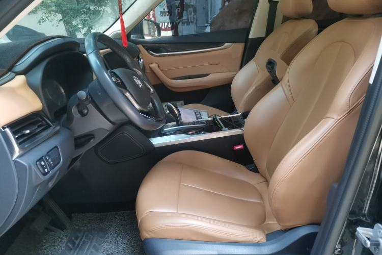 Used Brilliance V7 2018 280T DCT Luxury Model 5 Seats Left Front Seat