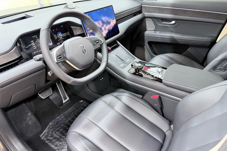 Used Hima AITO M7 2024 1.5T Rear-Drive Plus Version 5 Seats Left Front Seat