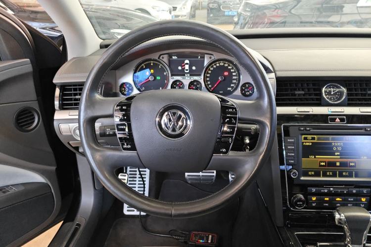 Used Volkswagen Phaeton 2015 3.0L Smart Edition