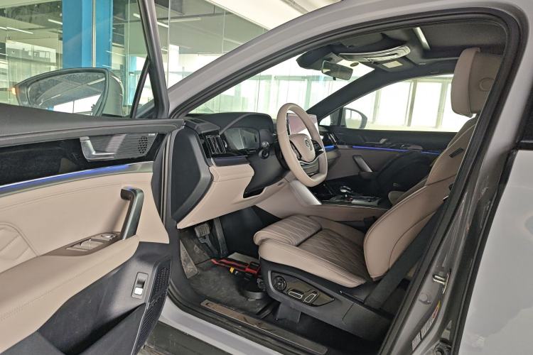 Used BYD Tang New Energy 2025 Intelligent Driving Version DM-i 115KM Flagship Edition