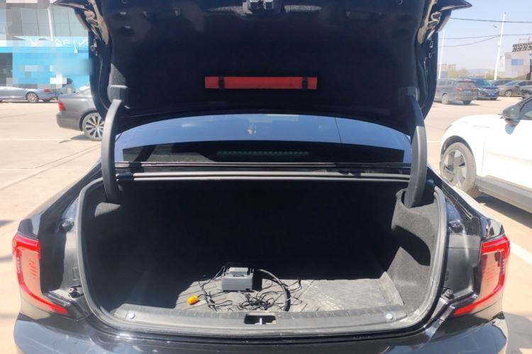 Used Volvo S90 New Energy 2023 T8 Plug-in Hybrid All-Wheel Drive Long-Range Zhiyi Luxury Edition Trunk