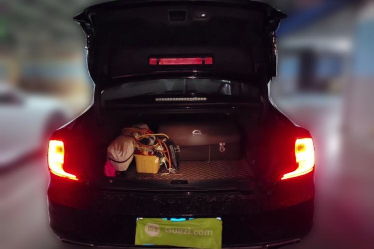 Used Volvo S90 2017 T4 Zhiyuan Edition
