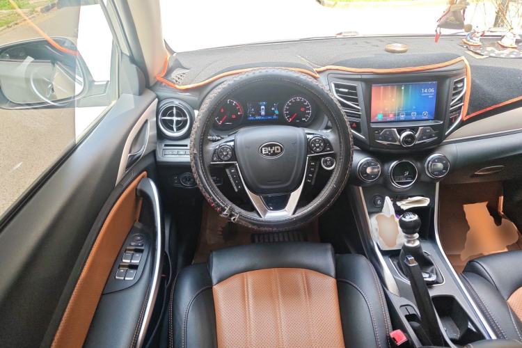 Used BYD Song 2016 1.5TI Manual Luxury Model