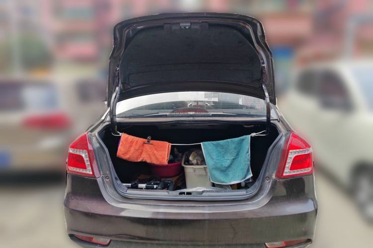 Used Geely Auto Diamond 2016 1.5L Manual Entry-Level Trim