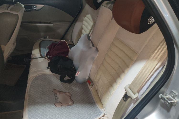 Used Buick Excelle 2015 1.5L Automatic Classic Model Left Rear Seat