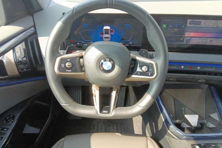 Used BMW X3 2025 xDrive30L Luxury Edition M Sport Package Steering Wheel