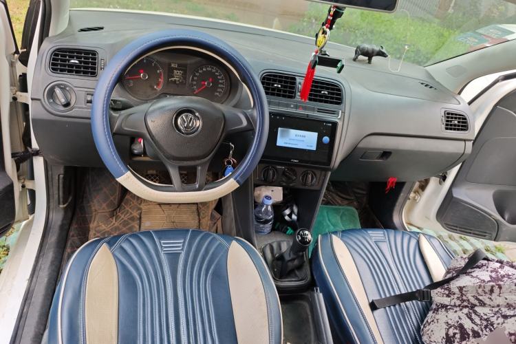 Used Volkswagen Polo 2016 1.4L Manual Fashion Model
