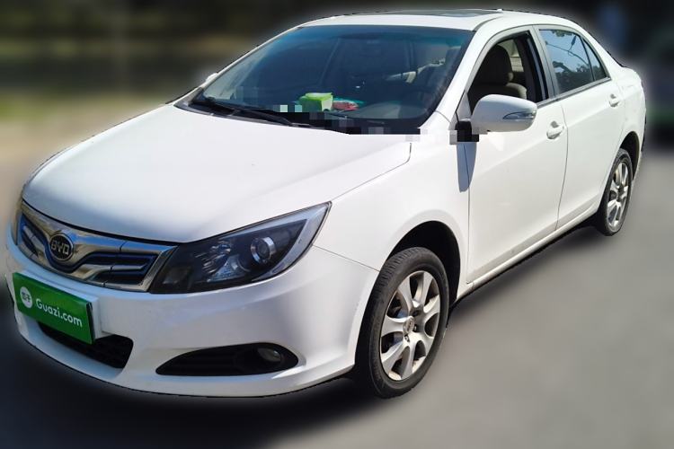 Used BYD e5 2017 300 Prestige Edition