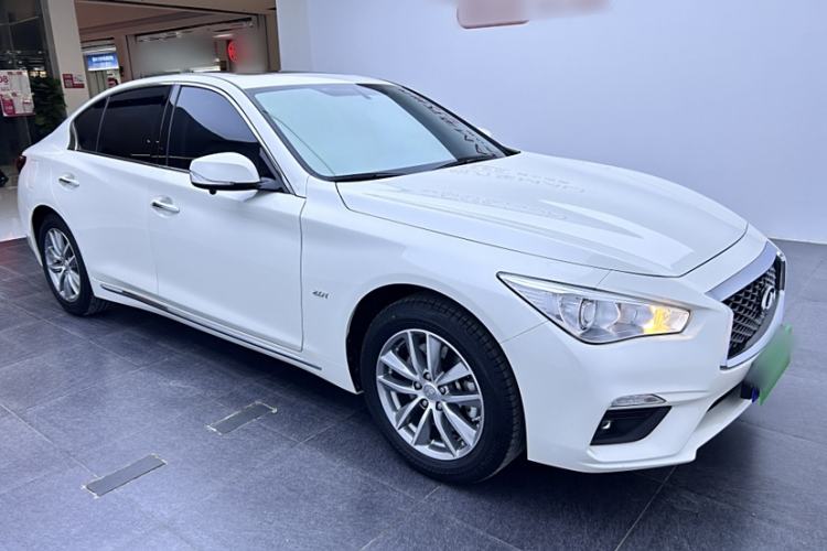 Used Infiniti Q50L 2022 2.0T Comfort Edition
