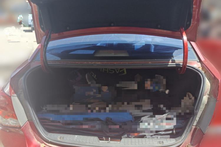 Used Chevrolet Cruze 2012 1.6L SE MT Trunk