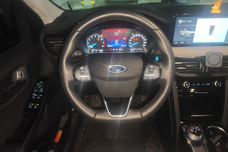 Used Ford Escape 2020 EcoBoost 245 Four-Wheel Drive Titanium Edition Steering Wheel