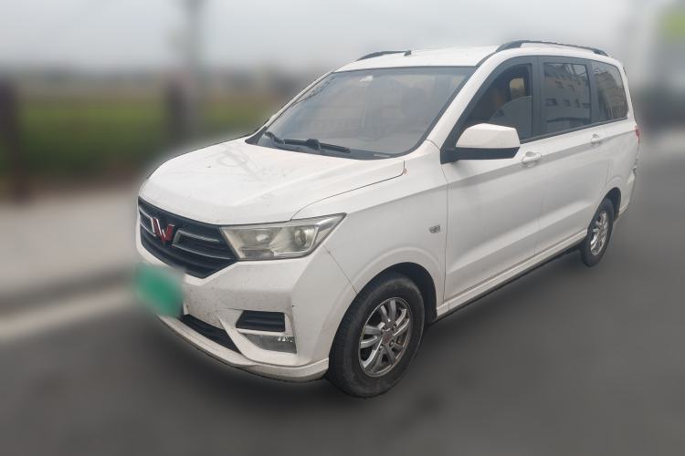 Used Wuling Hongguang 2019 1.5L S Comfort Edition China VI LAR