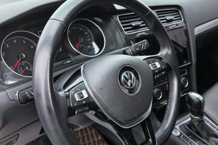 Used Volkswagen Golf 2020 Zhiai Edition 280TSI DSG Comfort Model