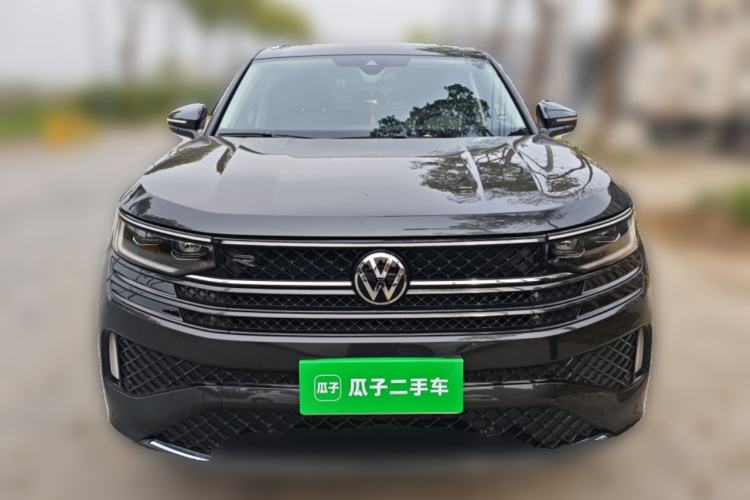 Used Volkswagen Tavendor 2024 380TSI All-Wheel Drive R-Line Cruise Edition