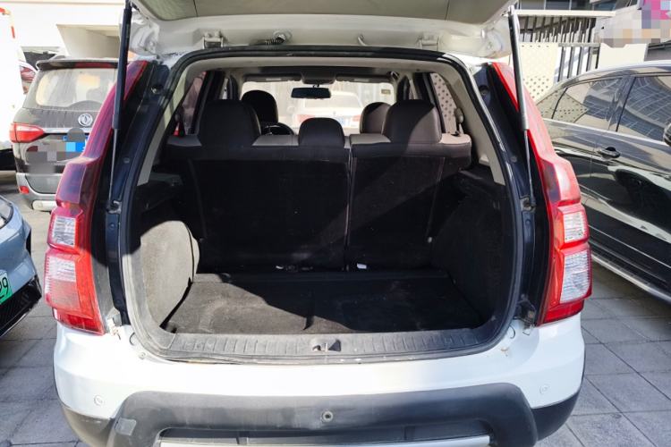 Used FORTHING Joyear XV 2016 1.6L CVT Luxury Model