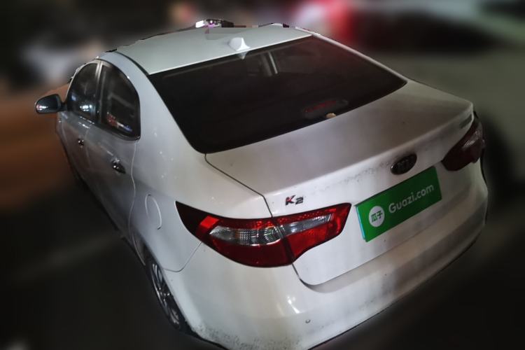 Used Kia K2 2012 Sedan 1.4L MT GLS Commemorative Edition
