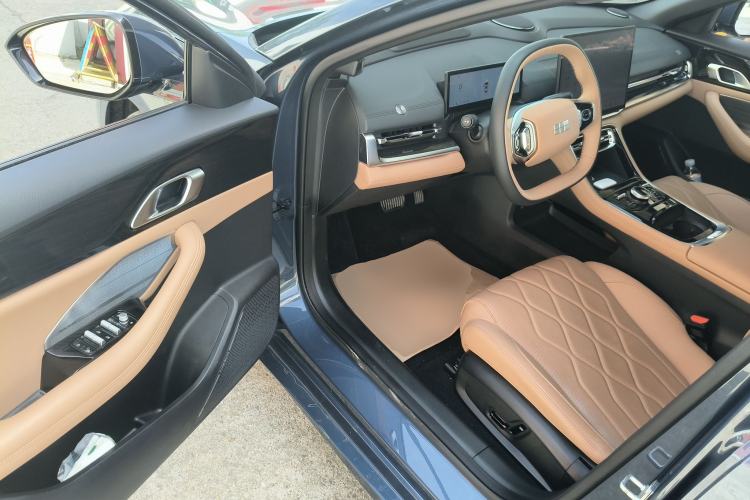 Used Geely Galaxy A7 2025 Model EM-i 150km Starship Edition Driver Seat