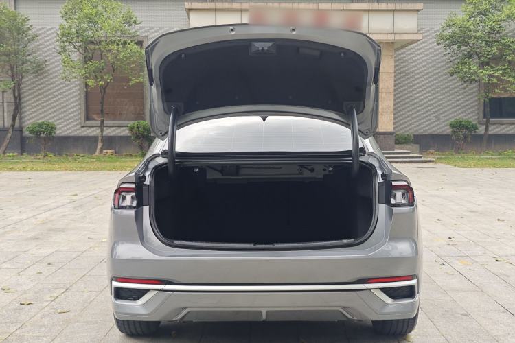 Used Ford Mondeo 2023 EcoBoost 180 Comfort Model Trunk