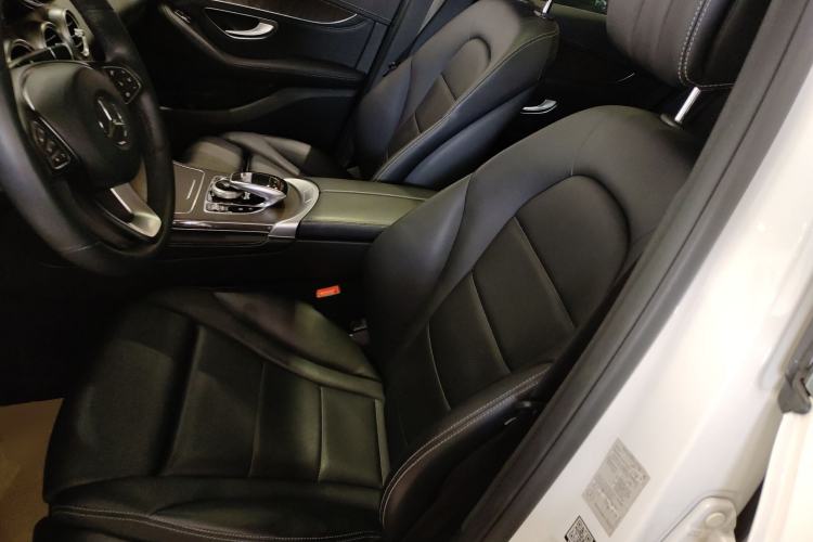 Used Mercedes-Benz GLC 2016 GLC 300 4MATIC Dynamic Model Left Front Seat