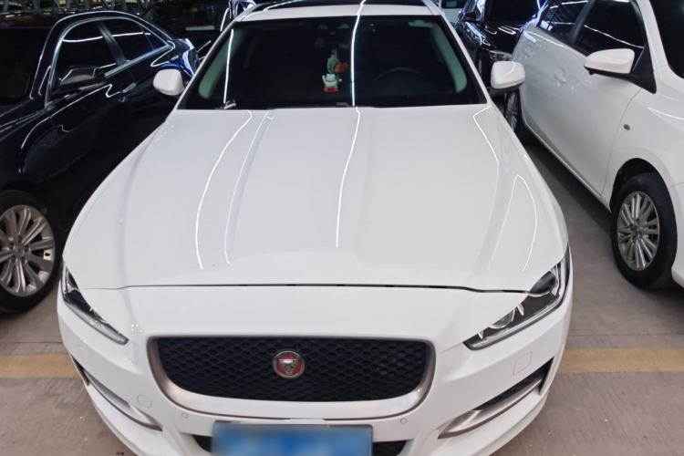 Used Jaguar XE 2018 2.0T 200 PS Two-Wheel-Drive R-Sport Sport Edition
